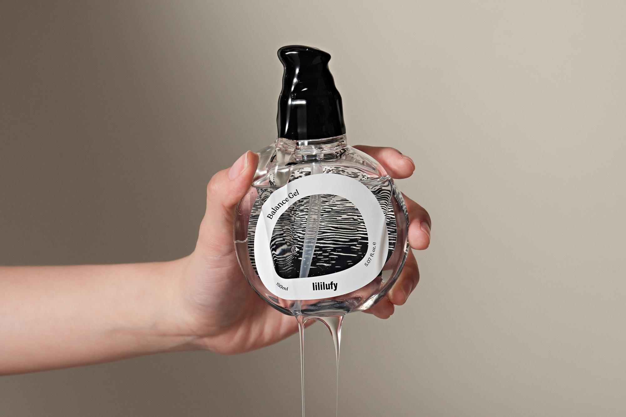 바디를 위한 향기나는 밸런스 젤 | 리리러피 밸런스 젤 리뉴얼 3종 리뷰